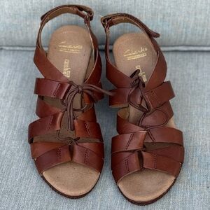 Clarks Women's Helio Mindin Strappy Brown Leathet Cork Wedge Comfort Sandals 7.5